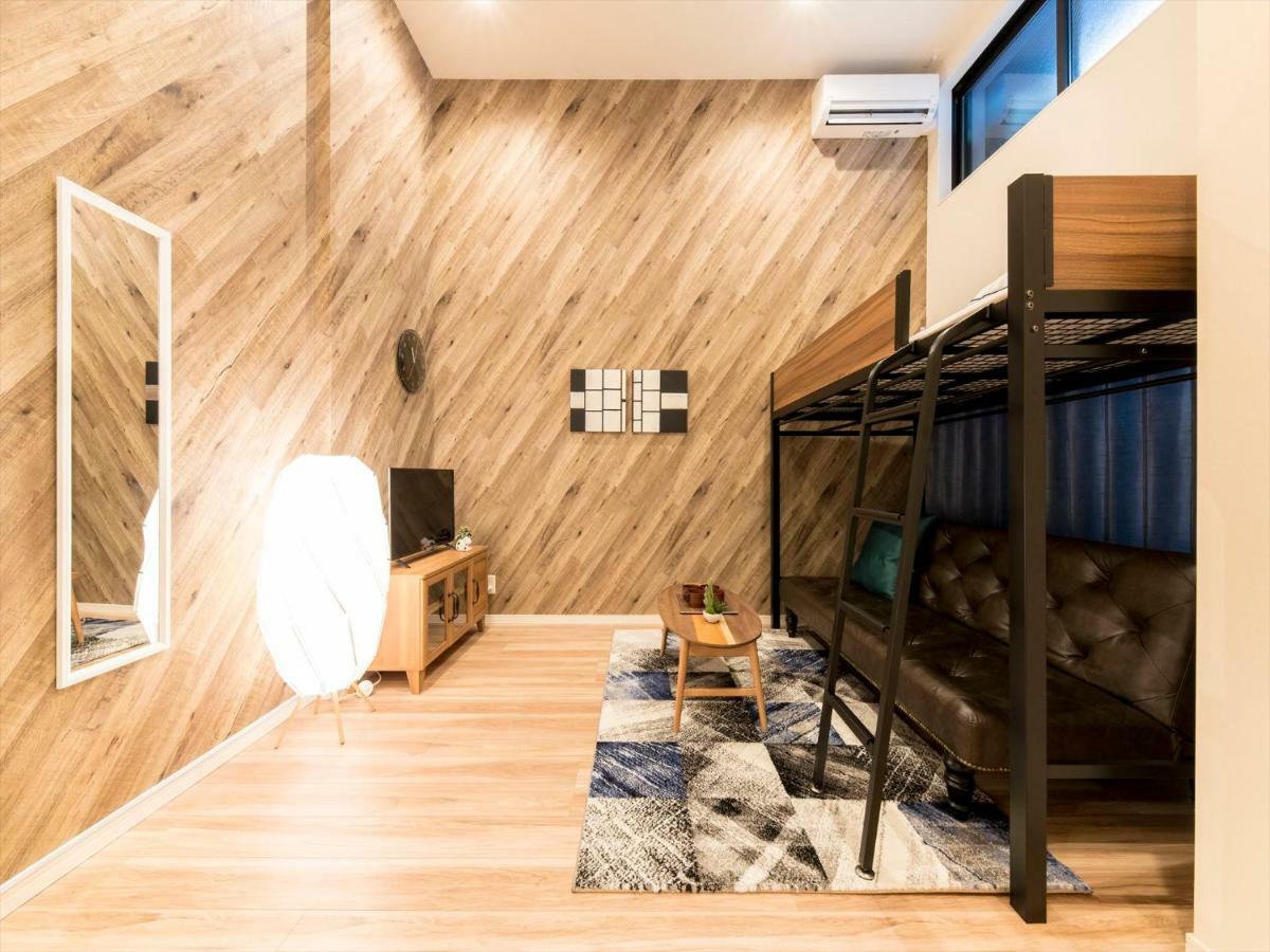 Ferienwohnung Trip Pod Yoshizuka C Fukuoka  Exterior foto