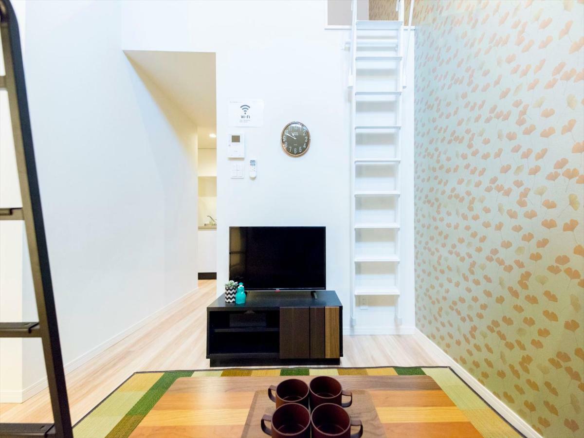 Ferienwohnung Trip Pod Yoshizuka C Fukuoka  Exterior foto