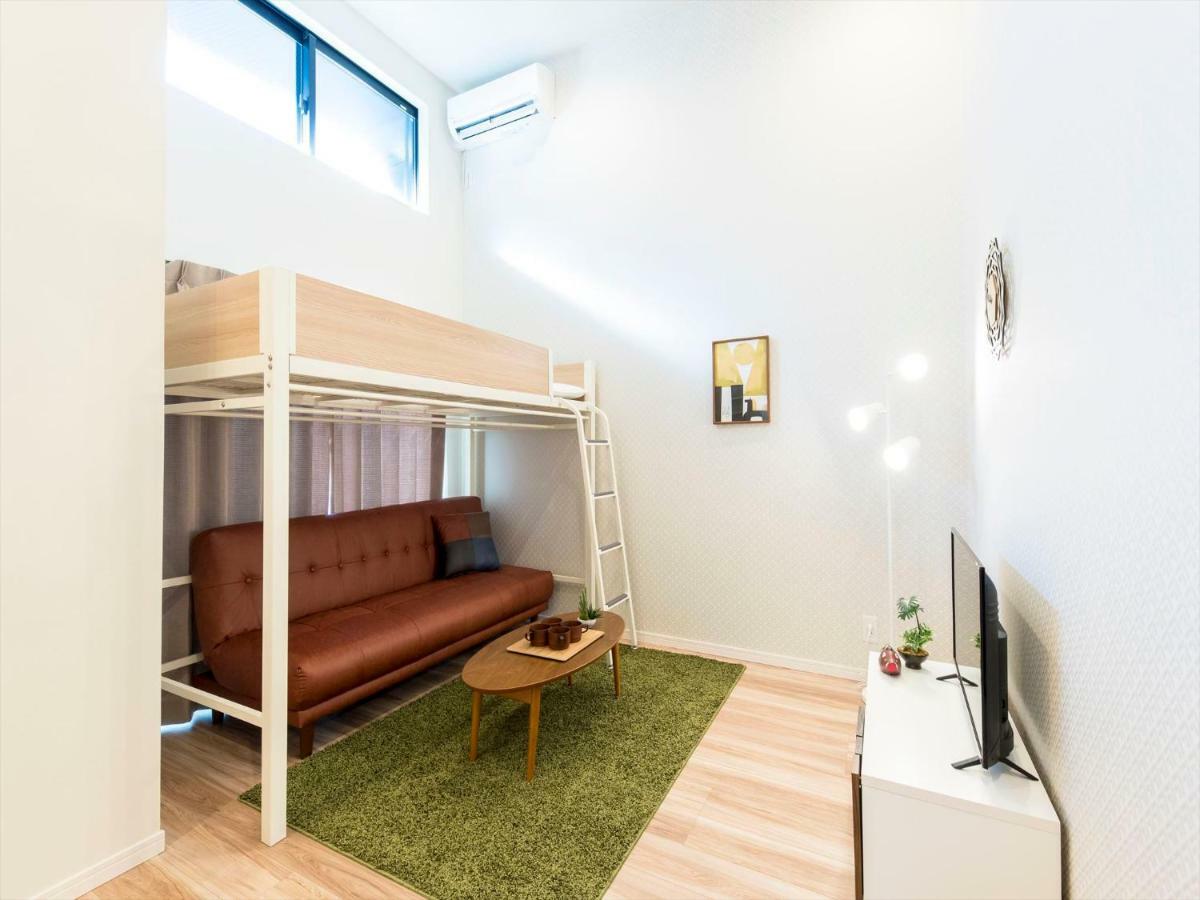 Ferienwohnung Trip Pod Yoshizuka C Fukuoka  Exterior foto